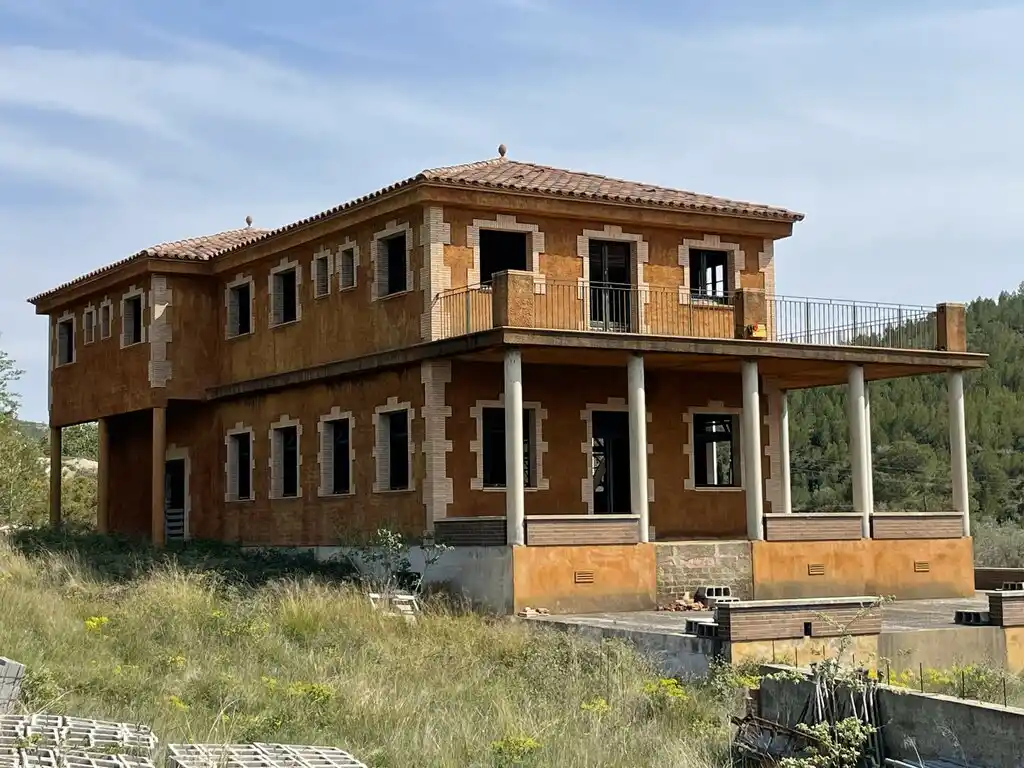 Masia para restaurar (Boadella)