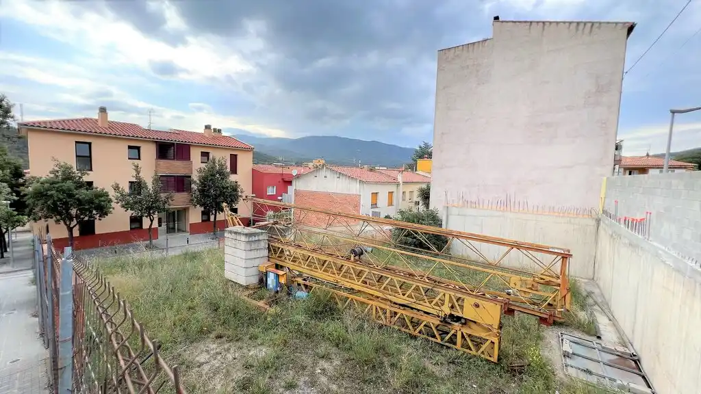 Parcela edificable (La Jonquera)