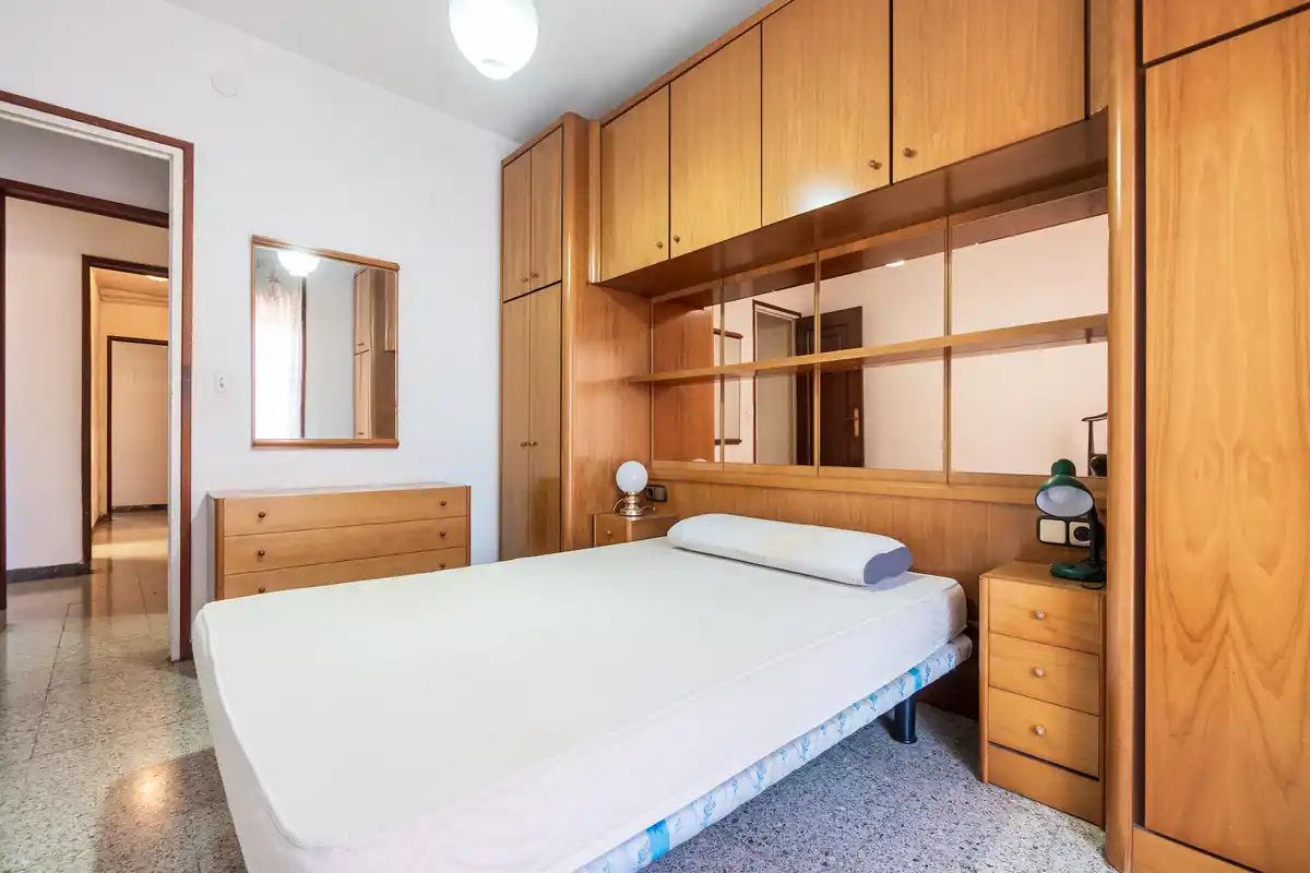 Amplio piso en venta en Figueres – Zona Creu de la Mà, ideal para familias.