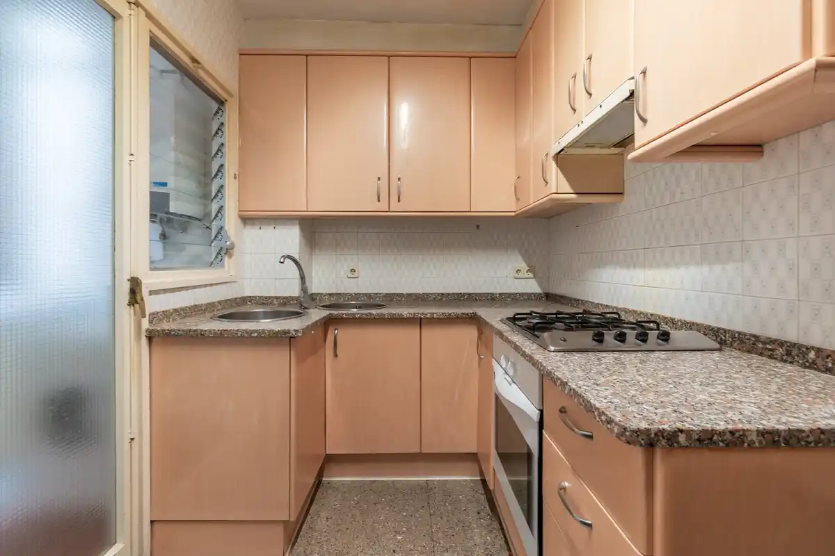 Amplio piso en venta en Figueres – Zona Creu de la Mà, ideal para familias.