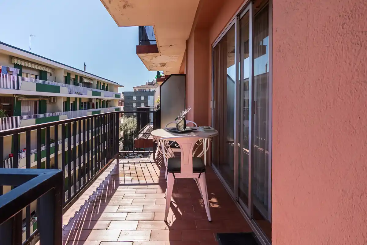 Amplio piso en venta en Figueres – Zona Creu de la Mà, ideal para familias.