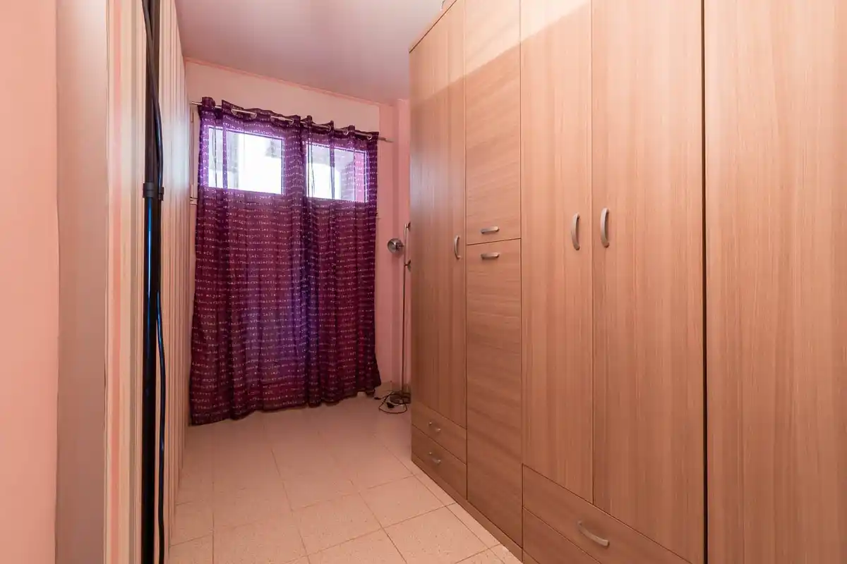 Magnifico apartamento en una zona tranquila de dos habitaciones y vistas al canal. (Santa Margarita-Roses)