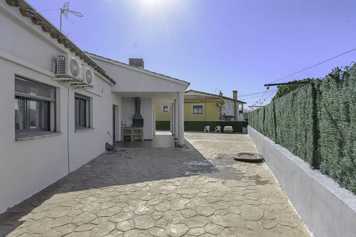 CASA UNIFAMILIAR EN VENTA EN CISTELLA