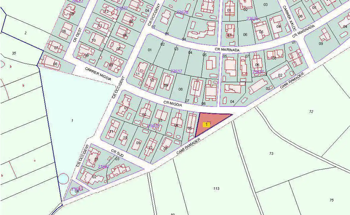 Terreno urbano edificable de 777 m² ( Mas Pau, Avinyonet de Puigventós)