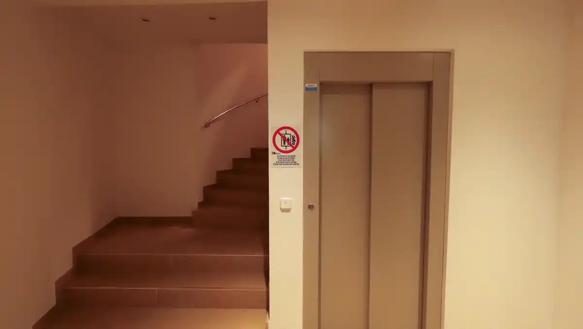Apartamento de 3 habitaciones con terraza y plaza de aparcamiento en el Puerto de Llançà