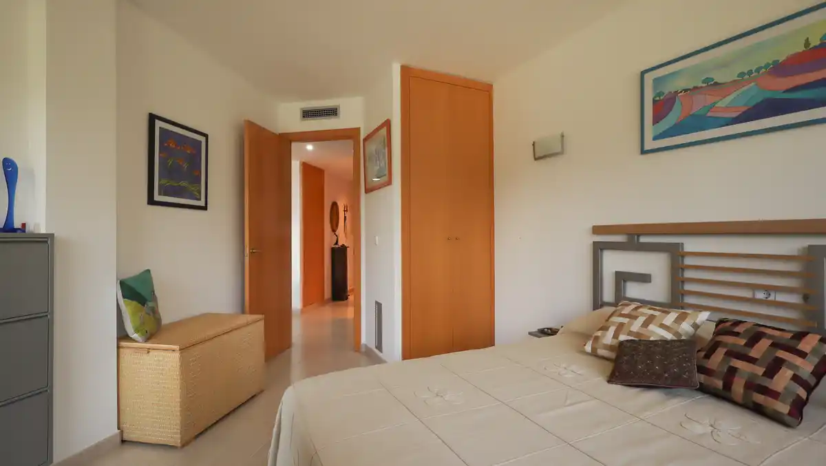 Apartamento de 3 habitaciones con terraza y plaza de aparcamiento en el Puerto de Llançà