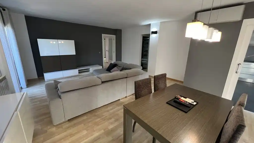 Dúplex en venta ( Figueres centro)