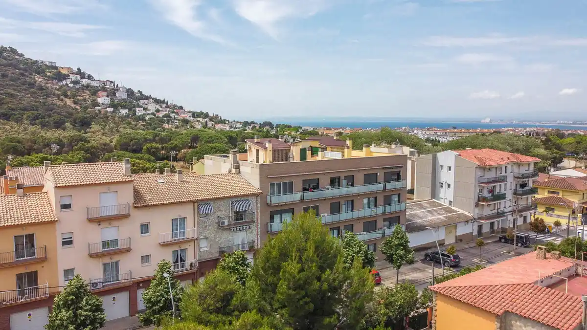 Espectacular dúplex a Roses ( Mas Oliva).