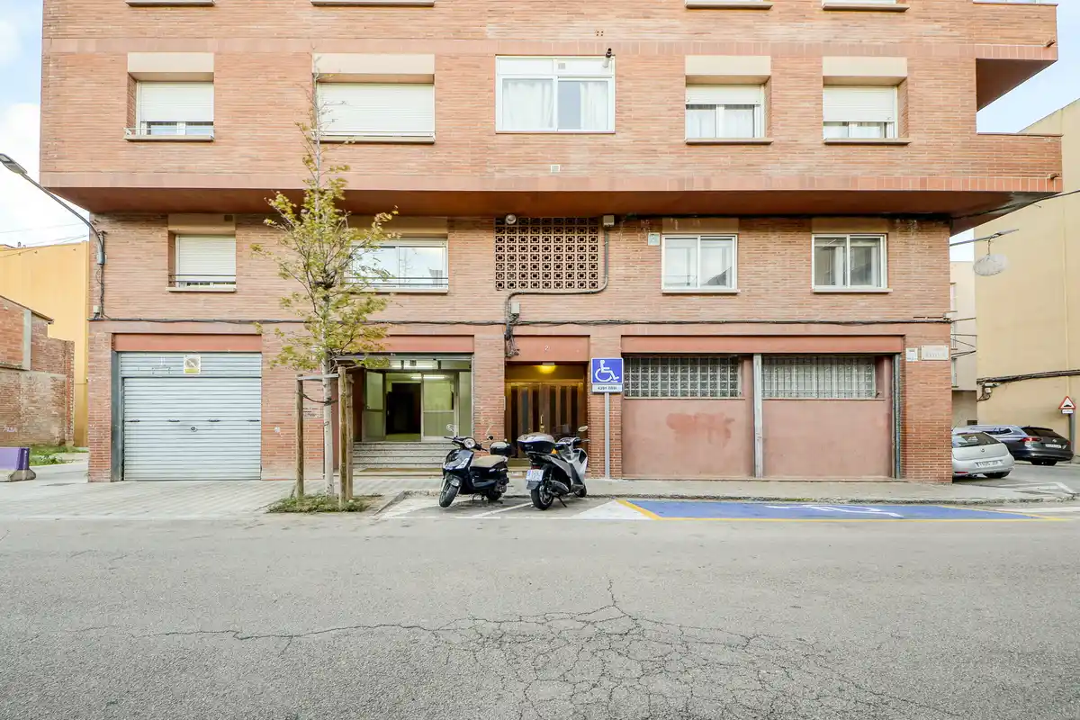 La versatilidad de un local comercial de 270,60 m2 (Horta Capallera)