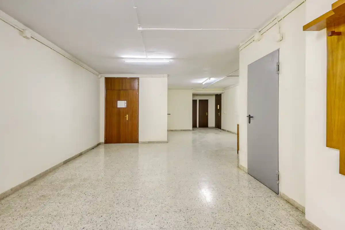 La versatilidad de un local comercial de 270,60 m2 (Horta Capallera)