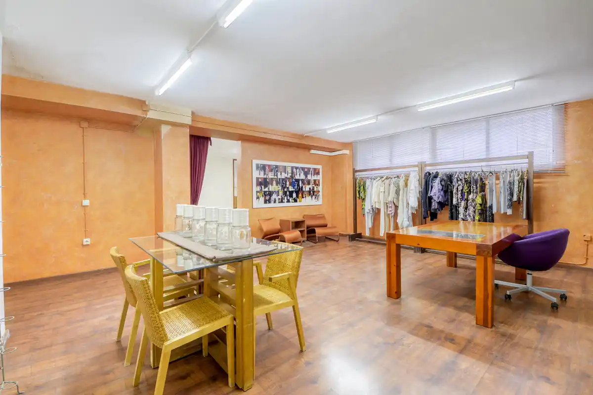 La versatilidad de un local comercial de 270,60 m2 (Horta Capallera)