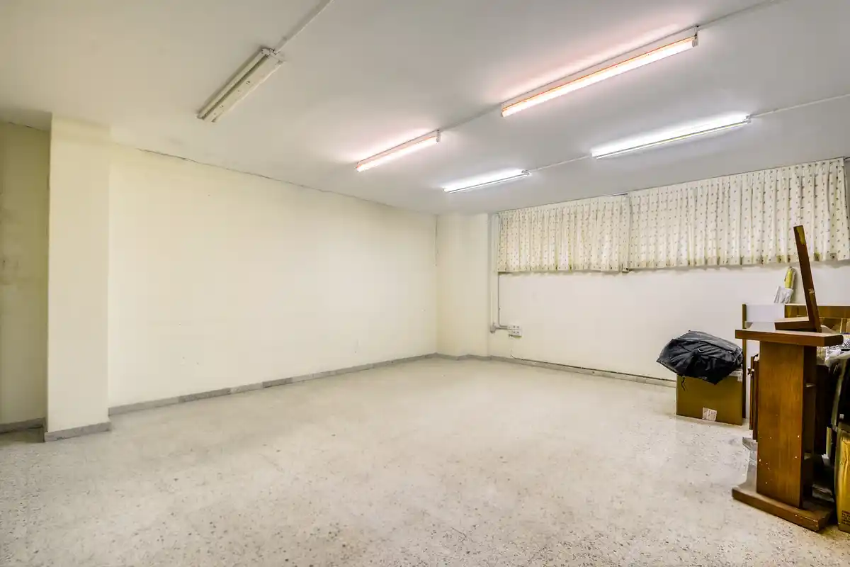 La versatilidad de un local comercial de 270,60 m2 (Horta Capallera)