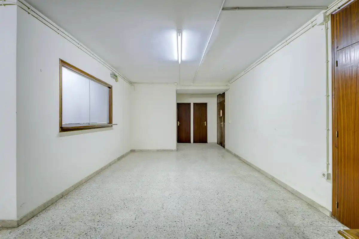 La versatilidad de un local comercial de 270,60 m2 (Horta Capallera)