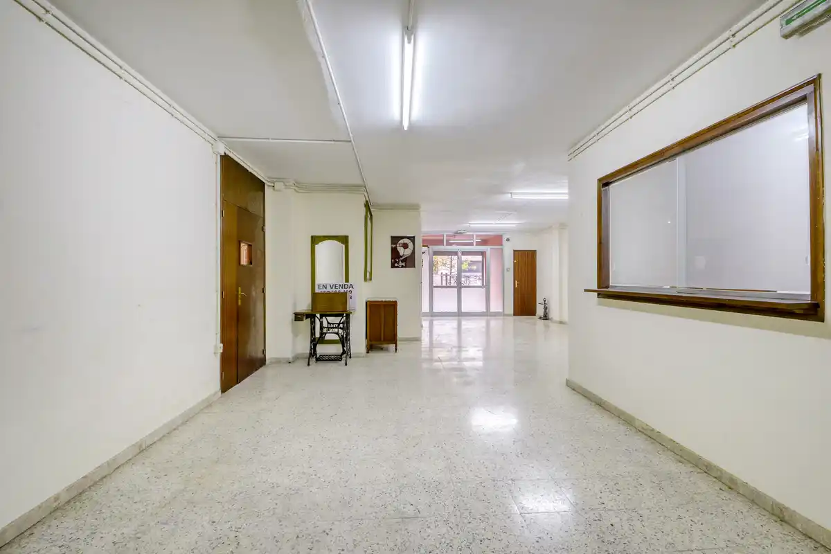 La versatilidad de un local comercial de 270,60 m2 (Horta Capallera)