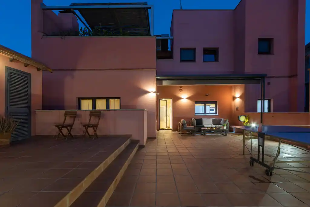 Magnifico piso en venta (a 1 minuto del Museo Dalí).