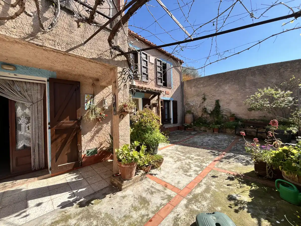Encantadora casa en Biure