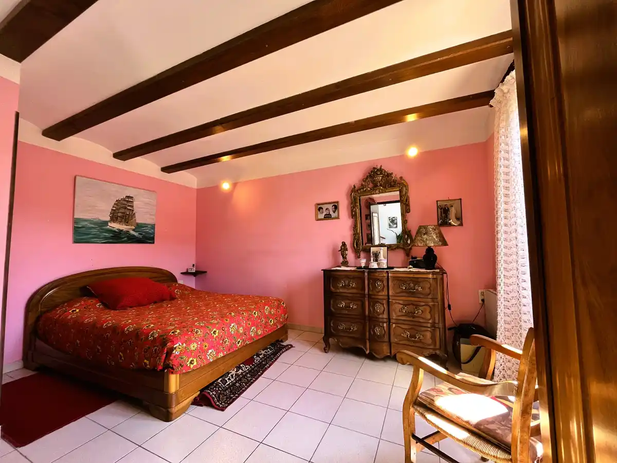 Encantadora casa en Biure