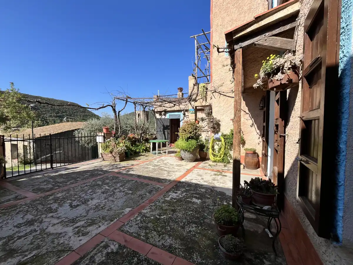 Encantadora casa en Biure
