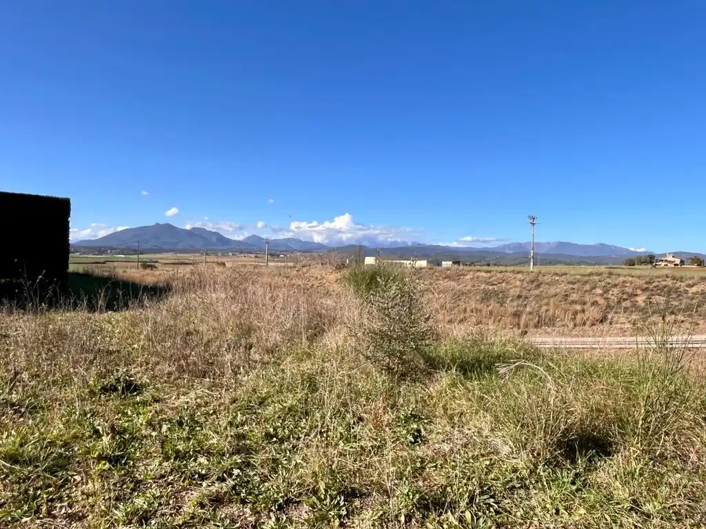 Parcela urbana (Navata pueblo)