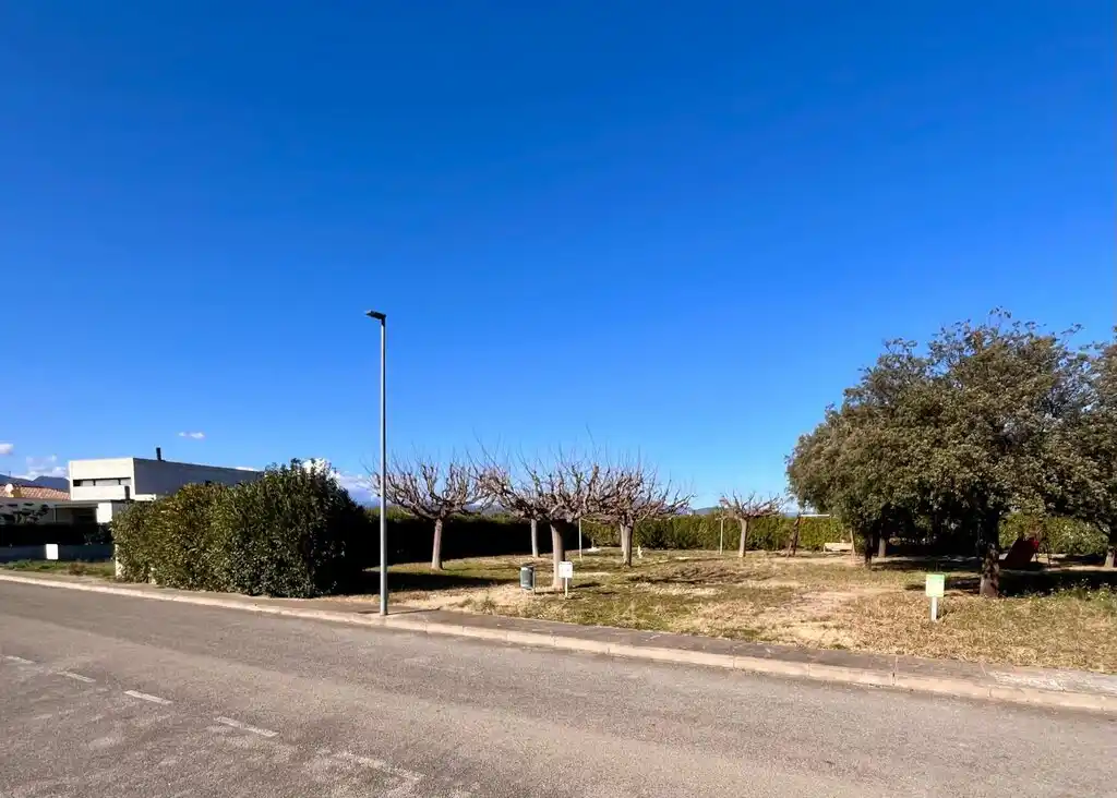 Parcela urbana (Navata pueblo)