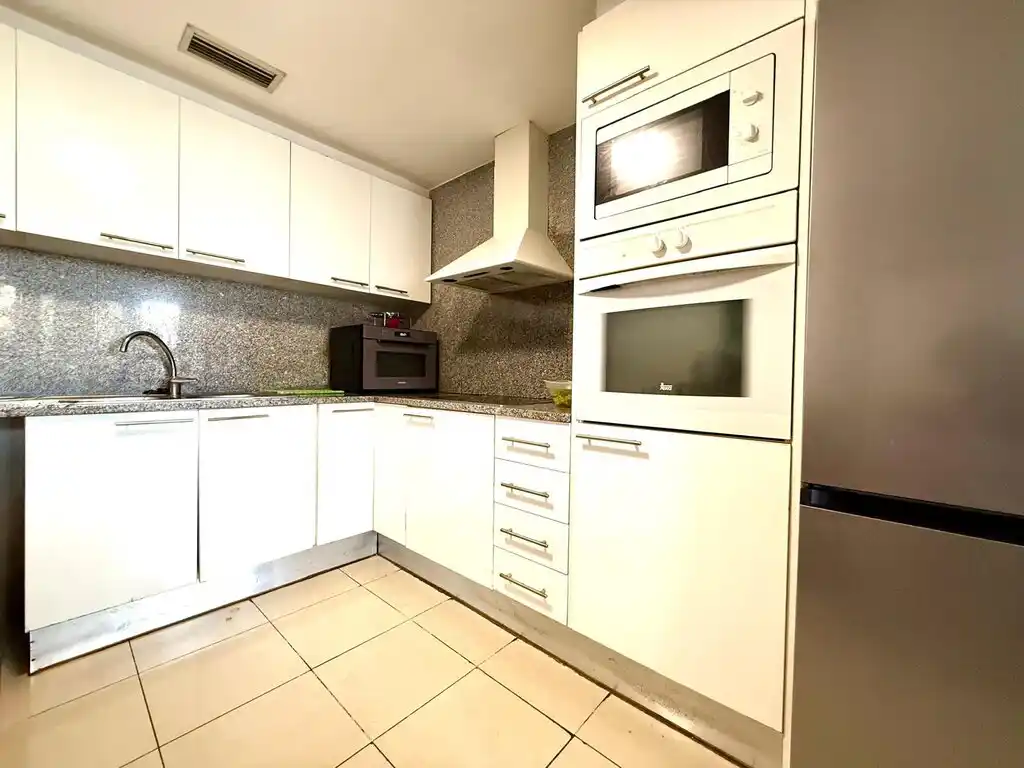 Dúplex en venta (L'Escala centro del pueblo)