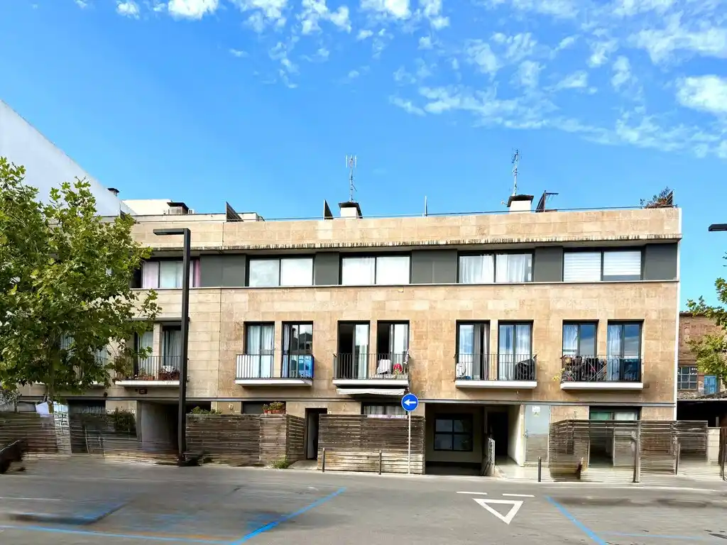 Dúplex en venta (L'Escala centro del pueblo)