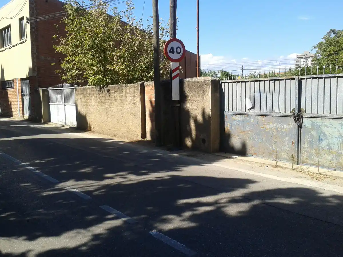 En venta parcela industrial cerca del centro de Figueres.
