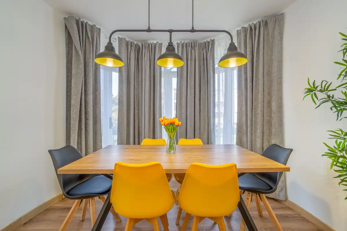 Apartamento con parking y licencia turística(Empuriabrava)