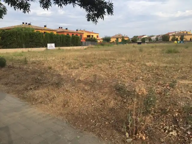 Parcelas urbanizables en zona residencial