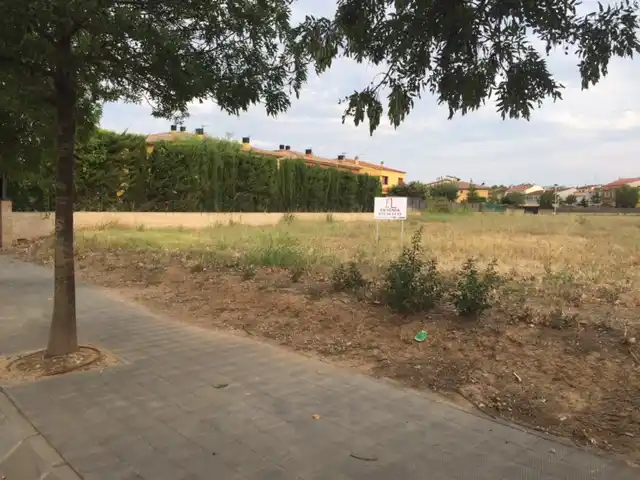 Parcelas urbanizables en zona residencial
