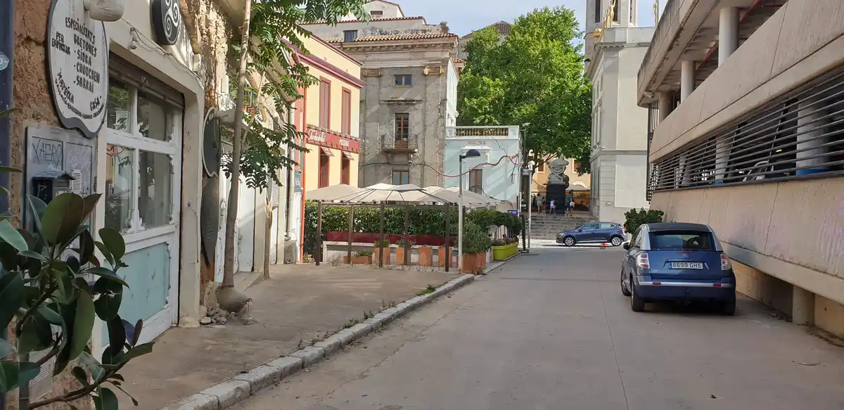 Local Comercial cerca del Museo Dalí