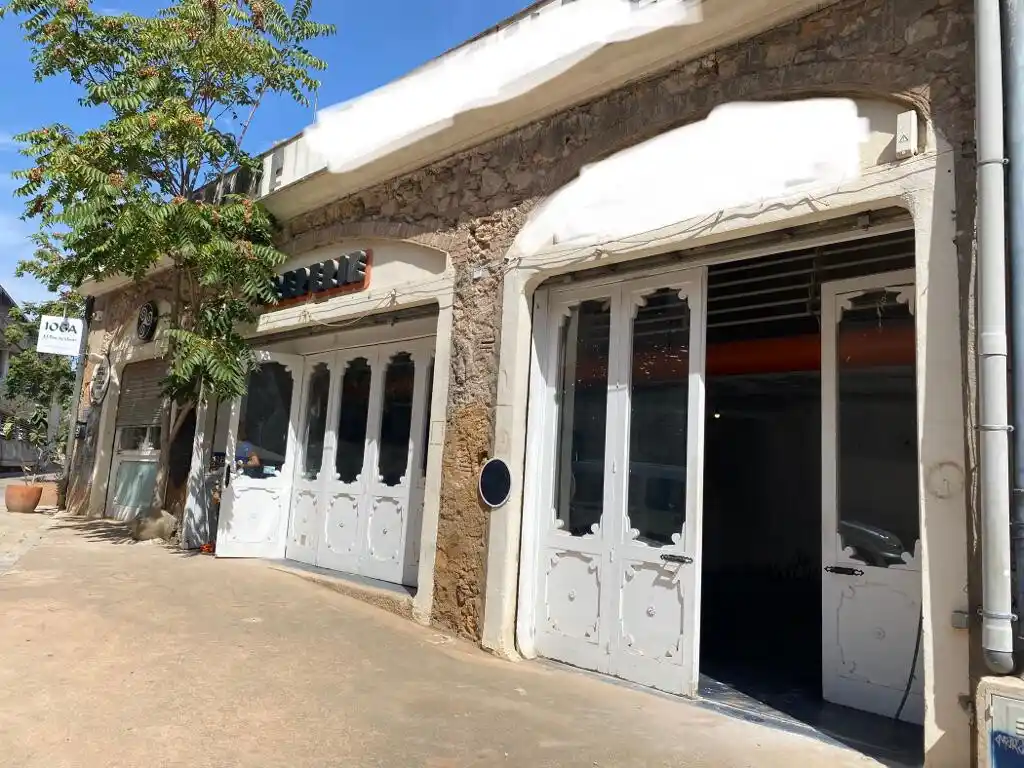 Local Comercial cerca del Museo Dalí