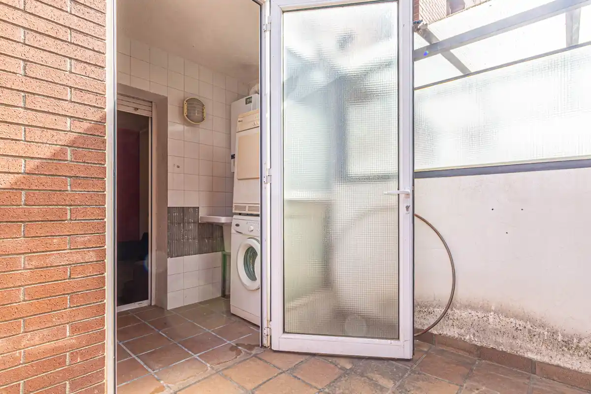 ¿Buscas un piso con terraza, luz natural y vistas en Figueres?