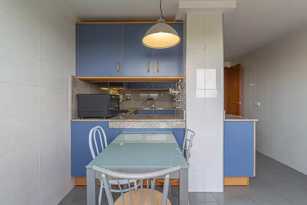 ¿Buscas un piso con terraza, luz natural y vistas en Figueres?
