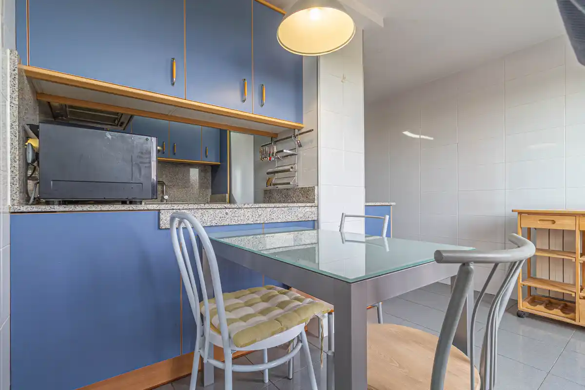 ¿Buscas un piso con terraza, luz natural y vistas en Figueres?