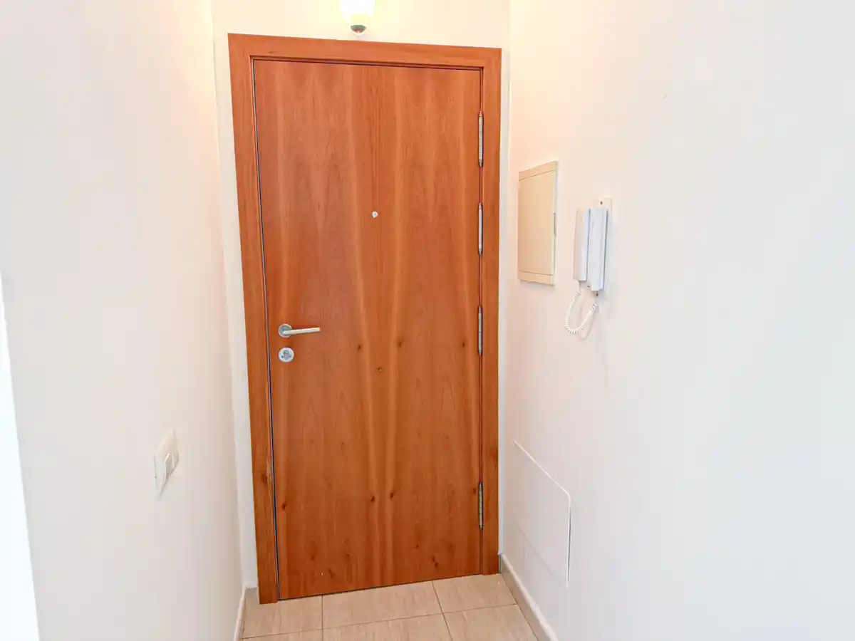 Piso de 2 dormitorios con ascensor en Figueres