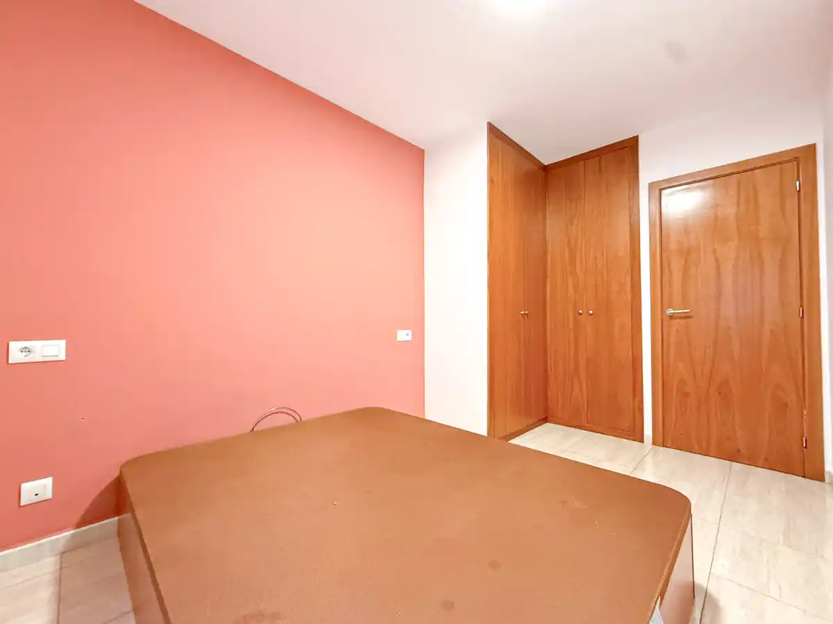 Piso de 2 dormitorios con ascensor en Figueres