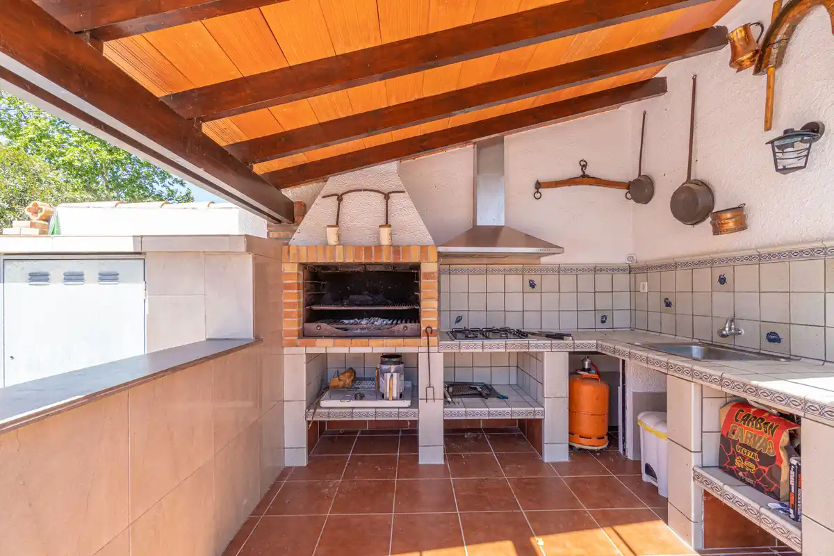 Casa 3 habitaciones con piscina a 10 minutos de la playa de Empuriabrava
