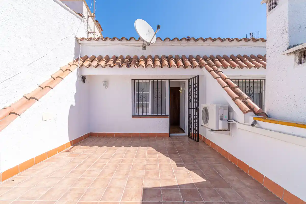 Casa 3 habitaciones con piscina a 10 minutos de la playa de Empuriabrava
