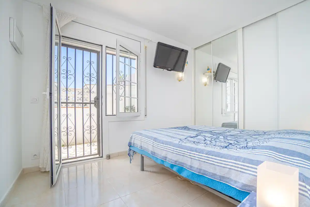 Casa 3 habitaciones con piscina a 10 minutos de la playa de Empuriabrava