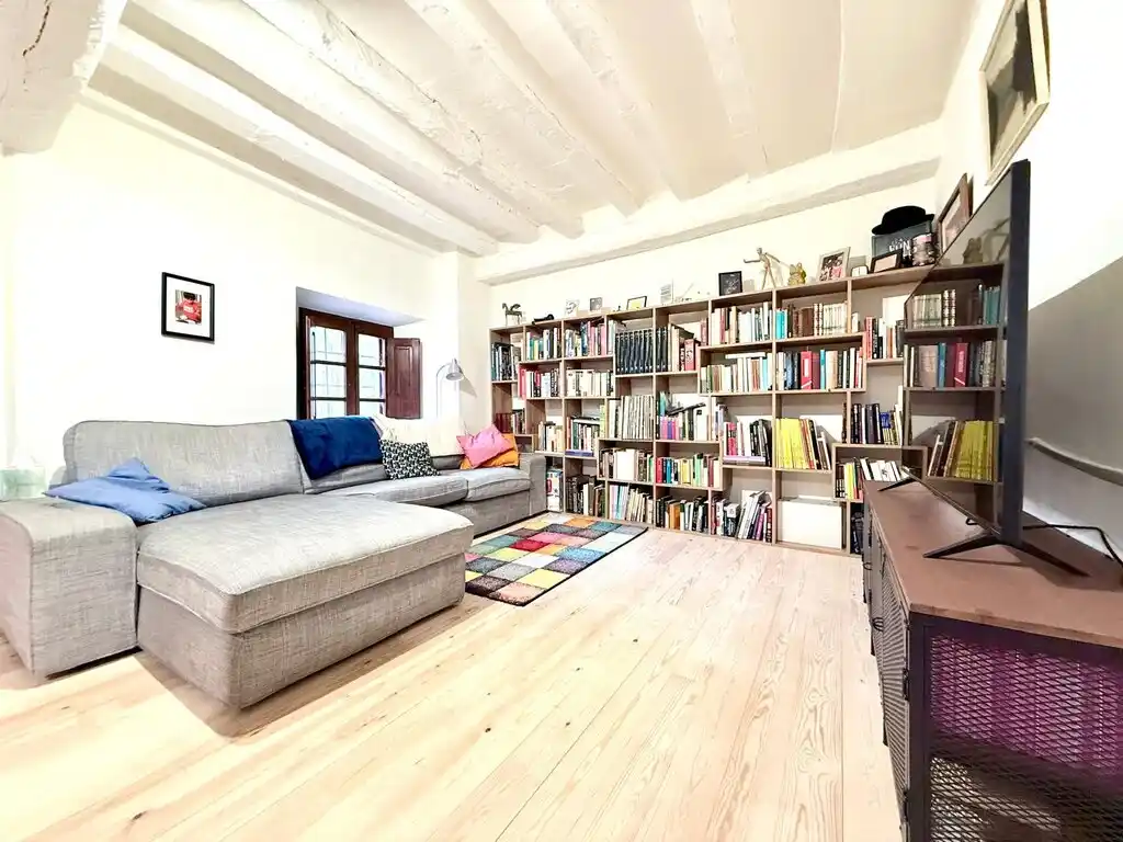 Casa con encanto en venta (Navata)