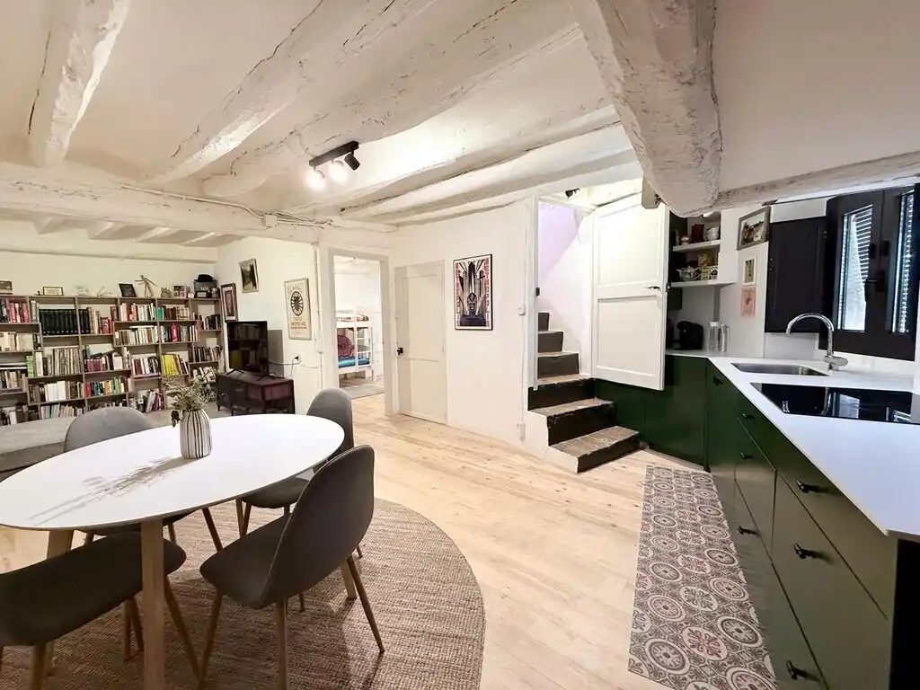 Casa con encanto en venta (Navata)