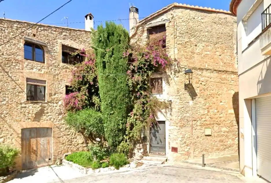 Casa con encanto en venta (Navata)
