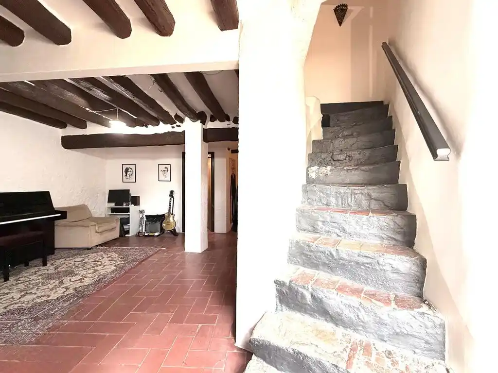 Casa con encanto en venta (Navata)