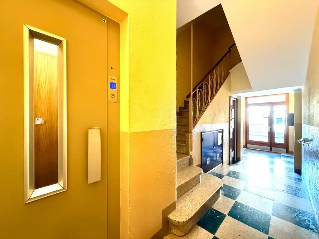 Ático en venta (Figueres).