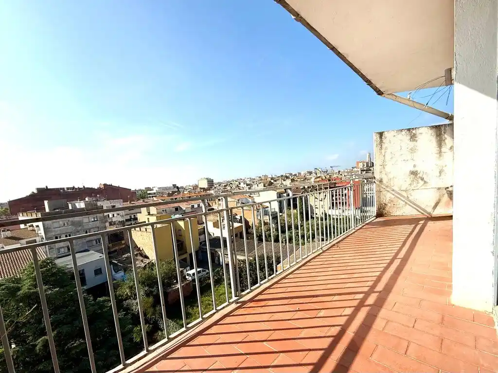 Ático en venta (Figueres).