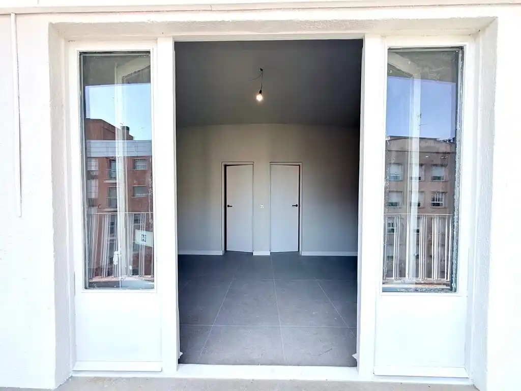 Oportunidad Única: Piso a estrenar a 200m del Museo Dalí (Figueres).