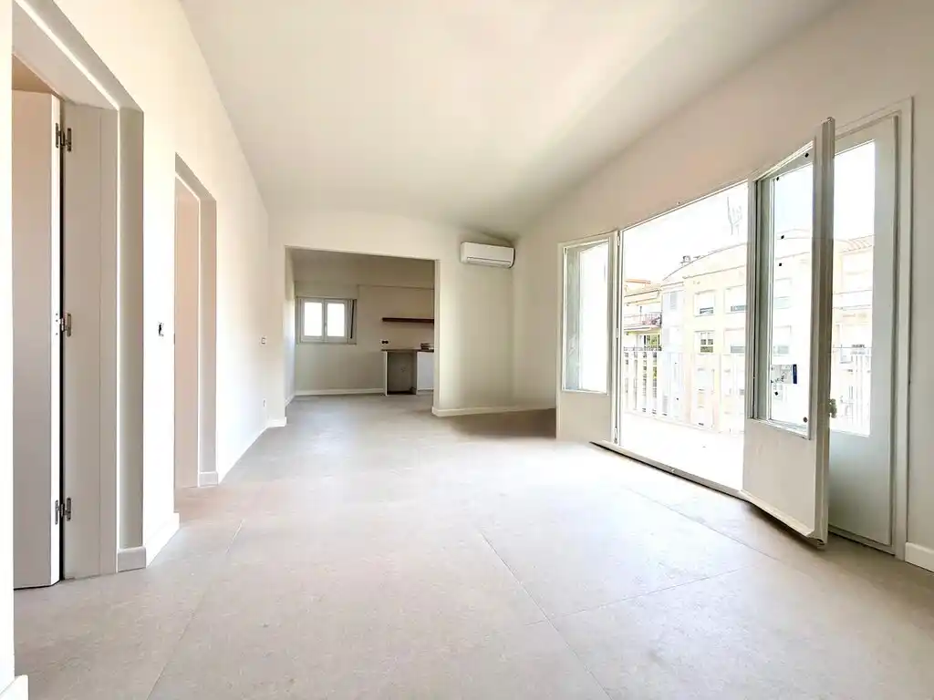 Oportunidad Única: Piso a estrenar a 200m del Museo Dalí (Figueres).