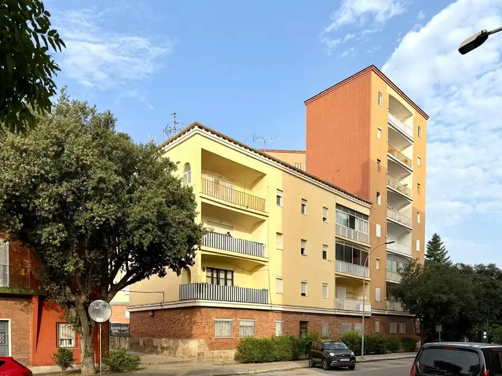 Oportunidad Única: Piso a estrenar a 200m del Museo Dalí (Figueres).