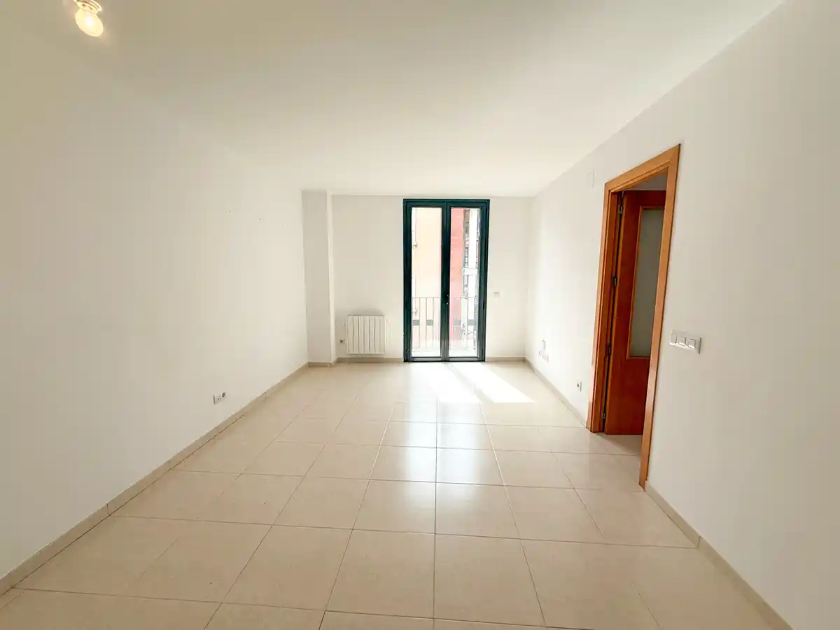 Piso en venta en calle Progrés (Figueres-zona estación)